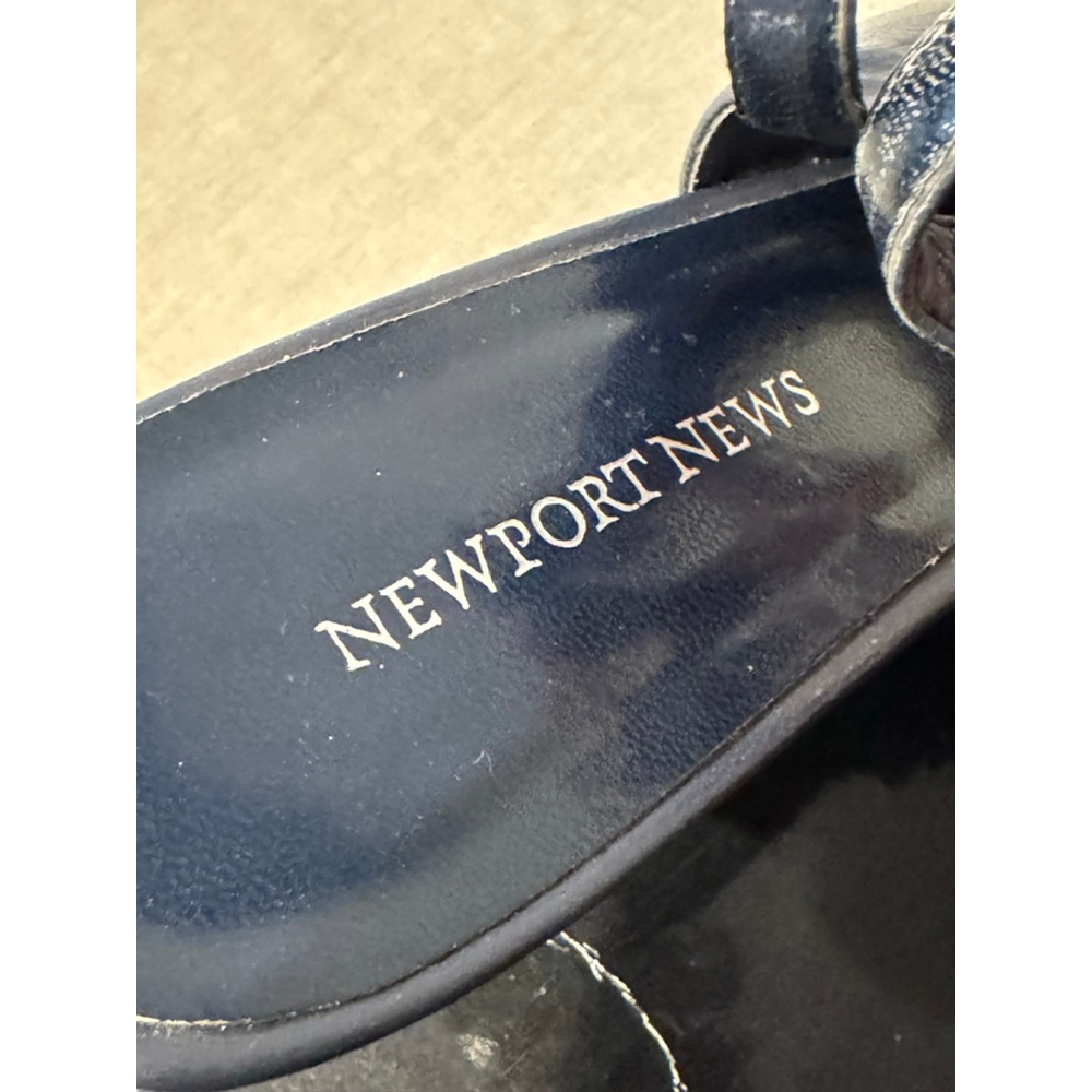 Women's Newport News Navy Leather Slingback Heels Size 10 - Picture 9 of 10